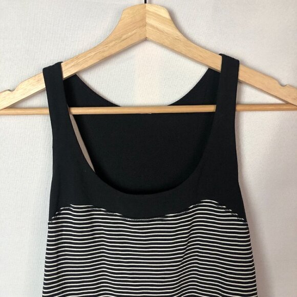Lululemon Run: First Base Black & White Stripe Athletic Tank Top 4 - Picture 4 of 7